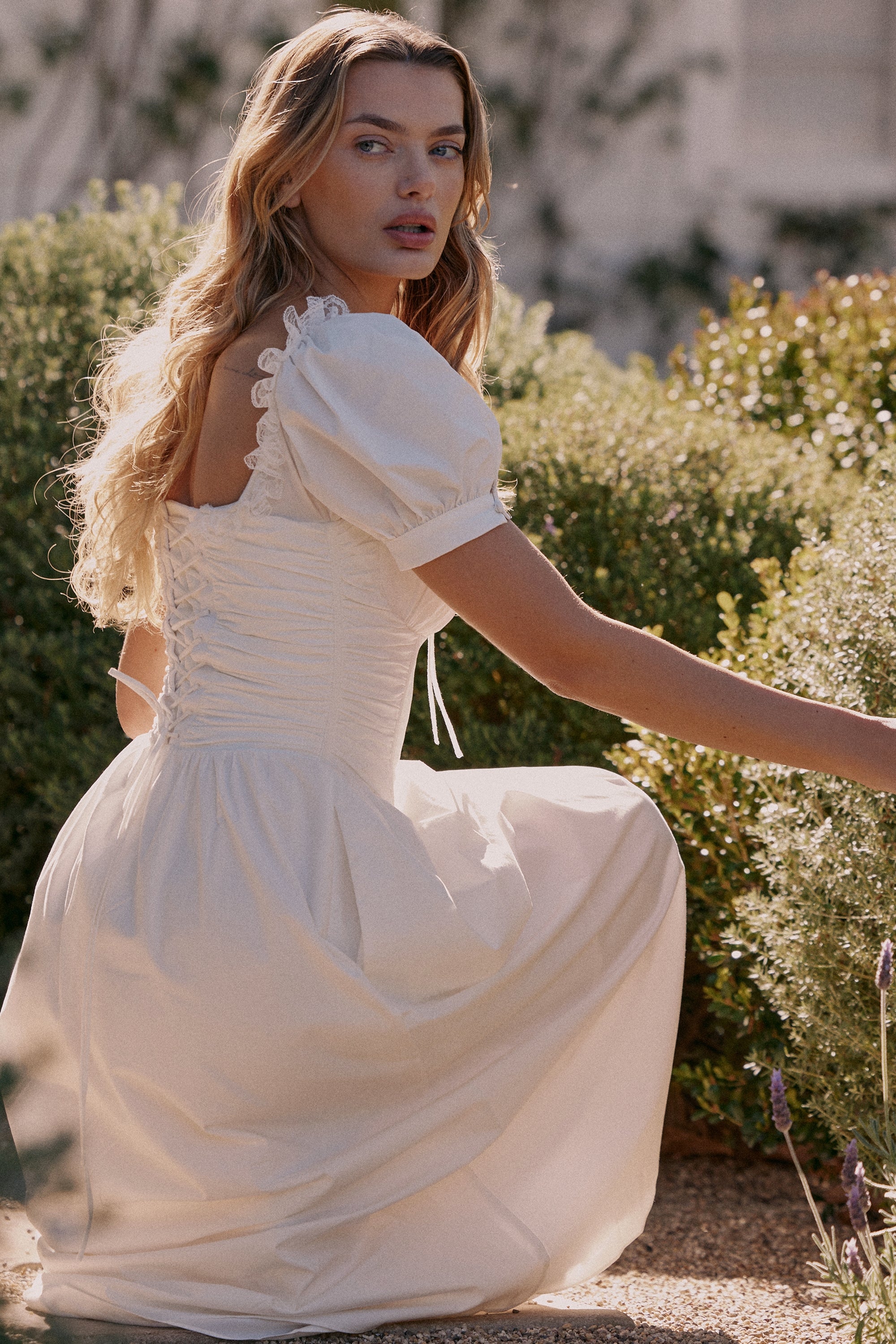 Lulabell-White Stretch Cotton Puff Sleeve Midi Dress